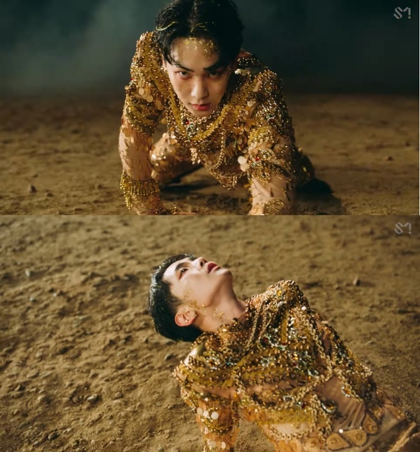 Trang phục lấp lánh màu vàng khiến khán giả không rời mắt. (Ảnh: SM Entertainment)