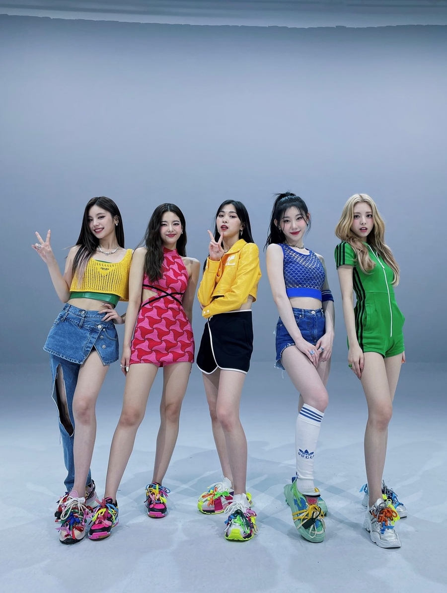 Nhóm nữ nhà JYP Entertainment kiếm tiền ít hơn aespa dù vượt xa lượt đăng ký. (Ảnh: Pinterest)