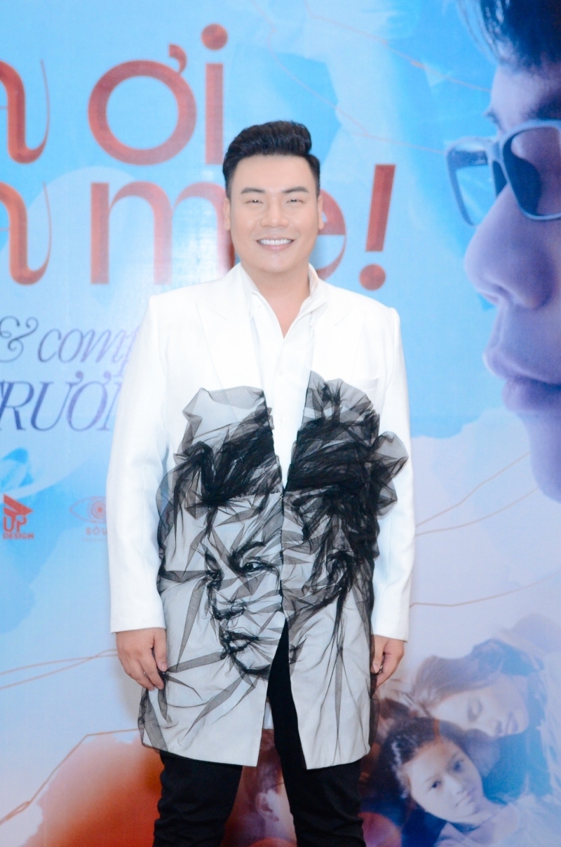 Hamlet Trương muốn dùng âm nhạc để giãi bày những thấu cảm của mình với xã hội. (Ảnh: Hamlet Trương)