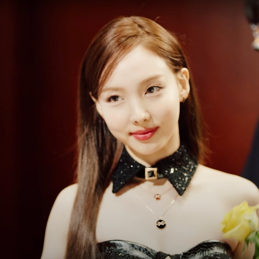 Teaser MV do Nayeon thực hiện được các fan đánh giá rất cao. (Ảnh: YouTube JYP Entertainment)